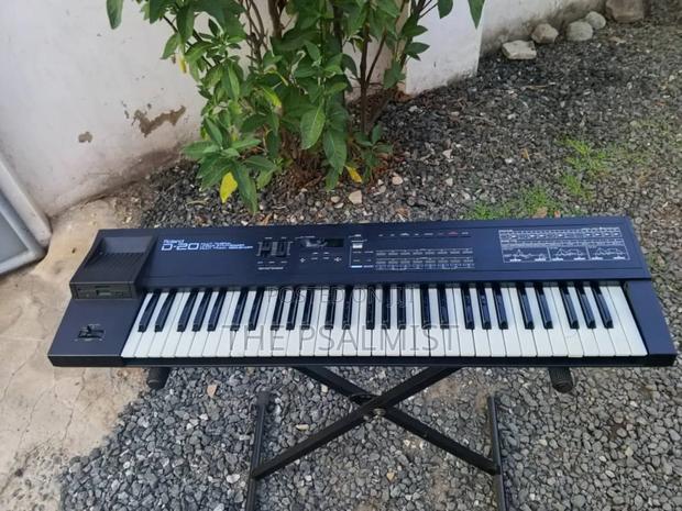 Roland D20 Synthroland D-20 61-Key Multi-Timbral Linear Synthesizer photo 12