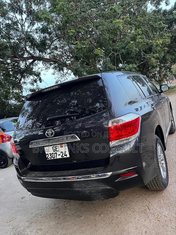Toyota Highlander Suvs Available for Rentals! photo 2