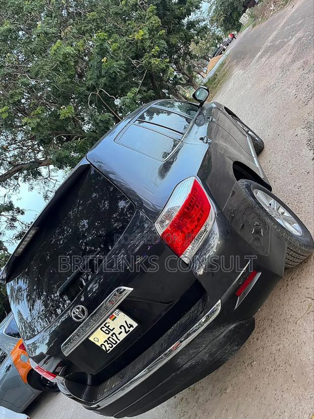 Toyota Highlander Suvs Available for Rentals! photo 7
