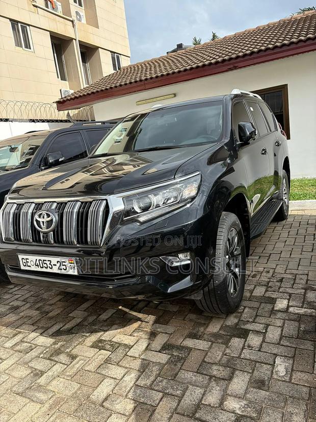 Executive Toyota Land Cruiser Prado Available for Rentals! photo 2