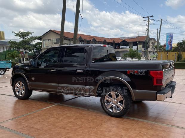 Ford F-150 2020 Black