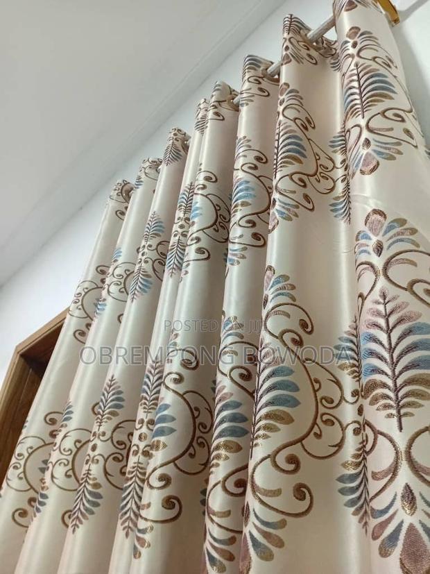 Quality 100% Blocks Light Curtains