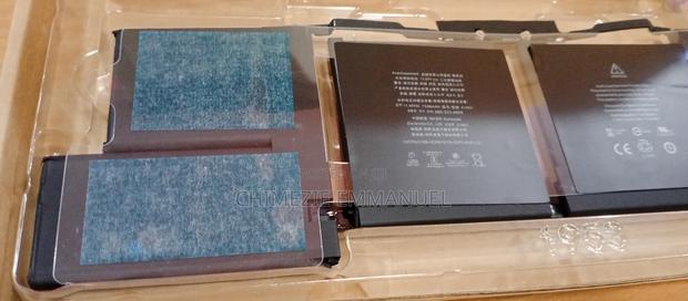 Macbook Pro Battery A1953 A1990 · Photo 2
