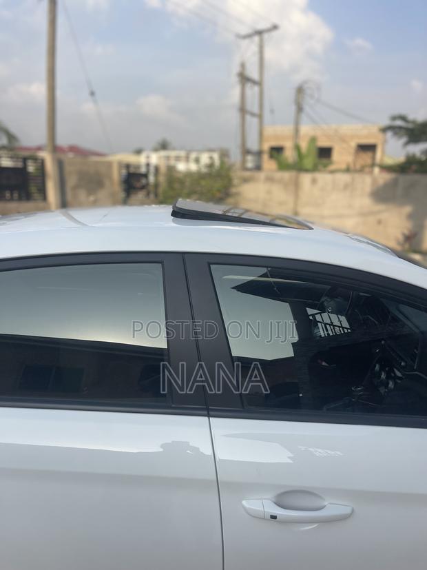 Hyundai Elantra Limited w/SULEV 2020 White