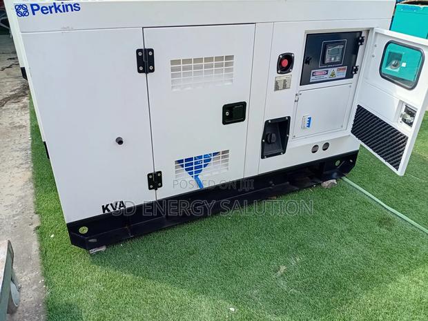 Reliable Perkins Diesel Generator · Photo 2