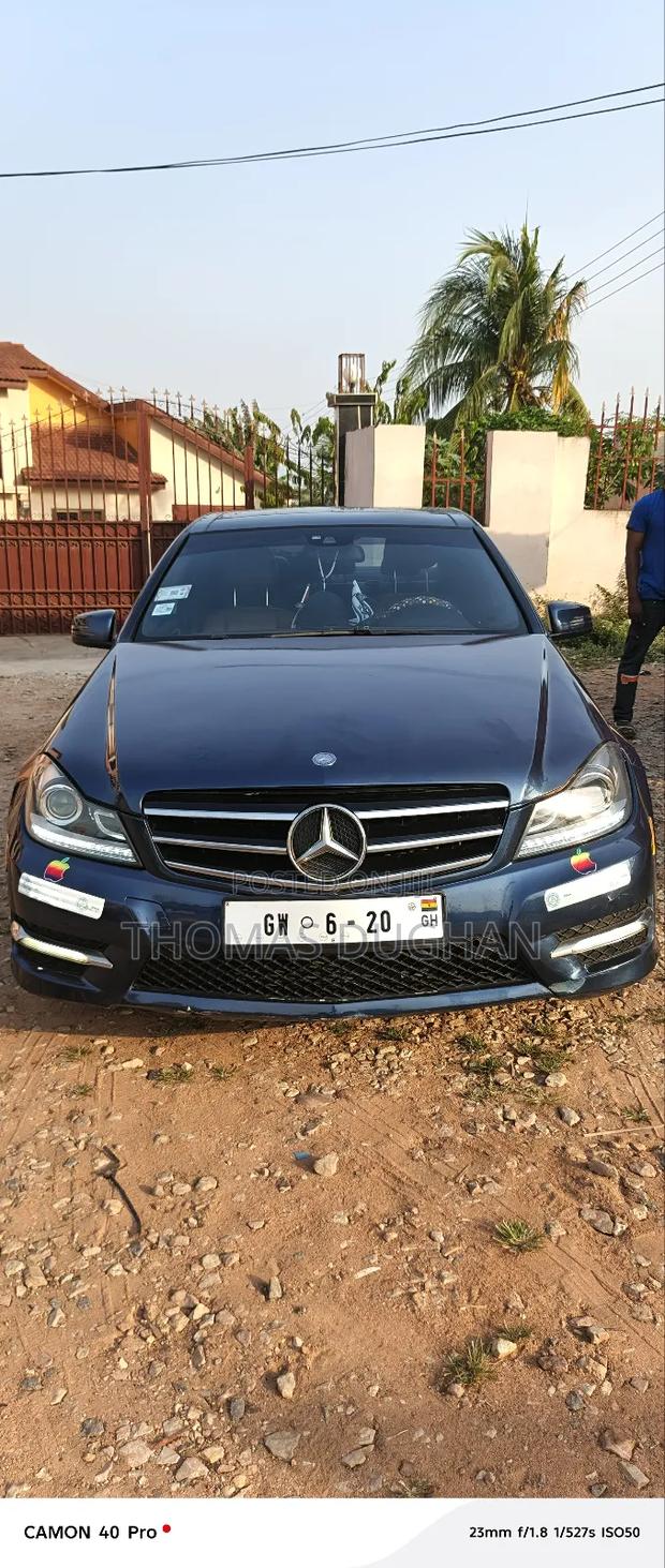 Mercedes-Benz C300 Luxury 4Matic Sedan AWD (3.5L 6cyl 7A) 2014 Blue