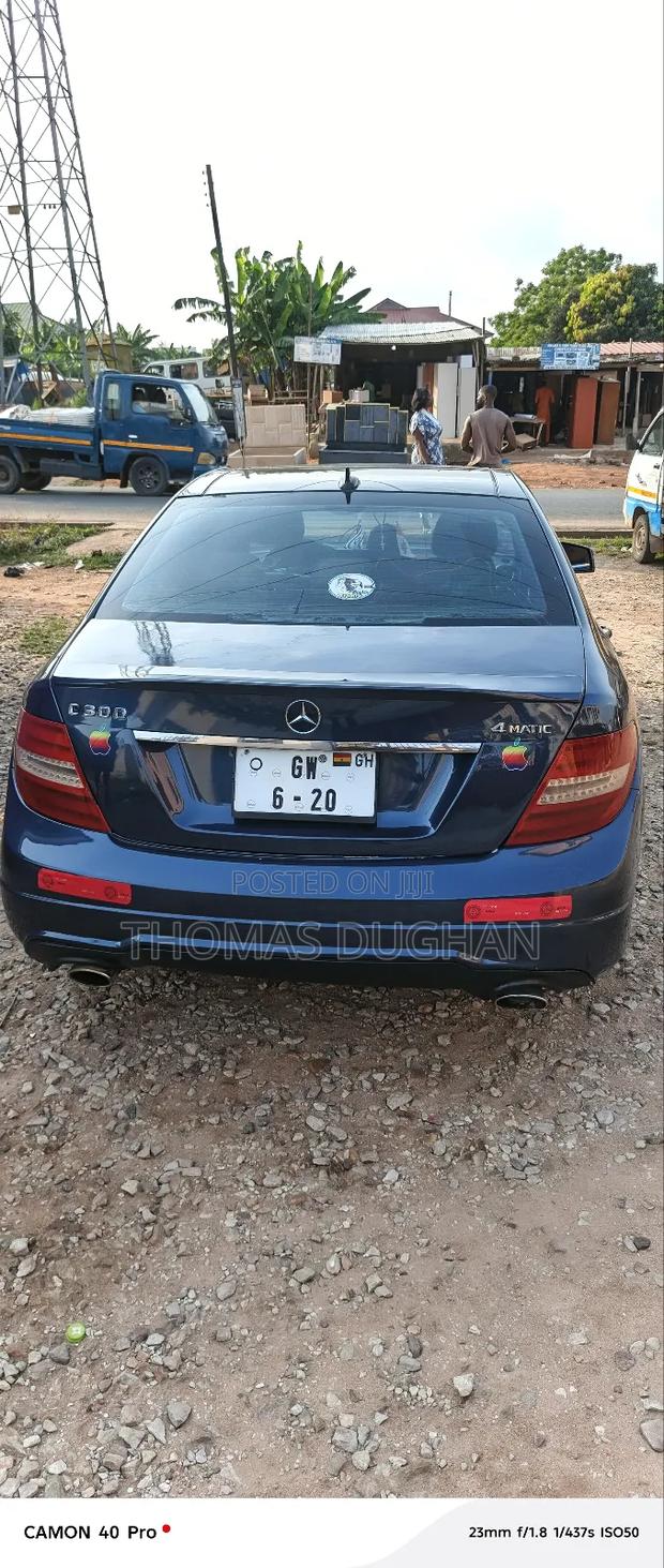 Mercedes-Benz C300 Luxury 4Matic Sedan AWD (3.5L 6cyl 7A) 2014 Blue