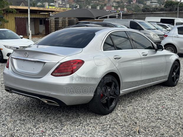Mercedes-Benz C300 Luxury 4dr AWD 4Matic Sedan (2.0L 4cyl 7A) 2015 Silver