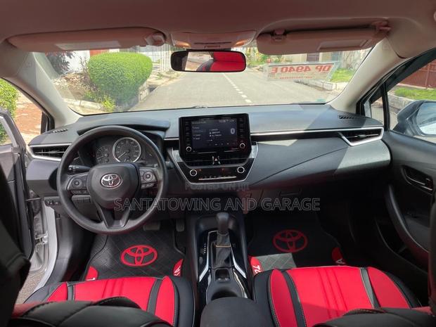 Toyota Corolla 2020 Silver