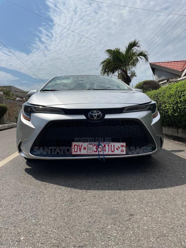 Toyota Corolla 2020 Silver