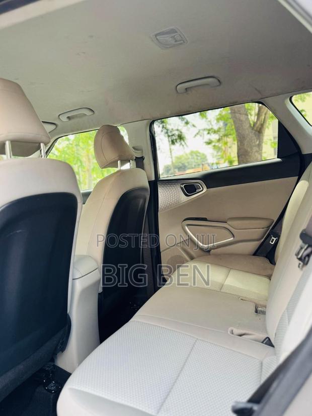 Kia Soul LX FWD 2025 Silver