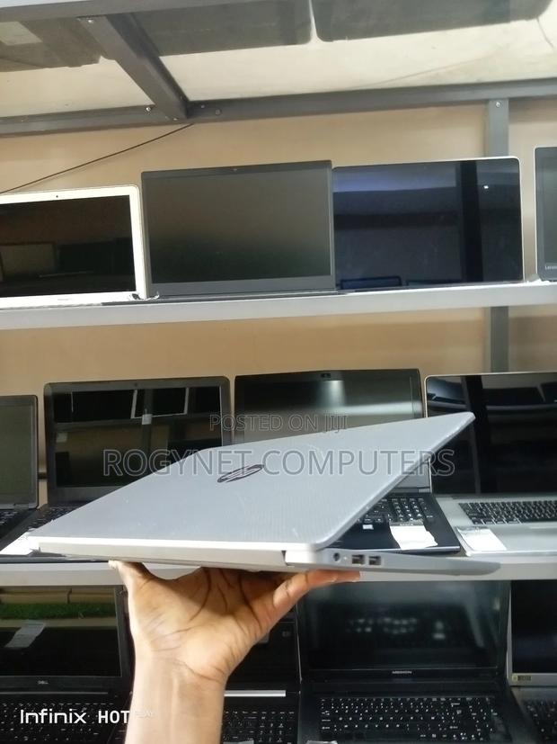 Laptop HP 15 8GB AMD SSD 256GB photo 3