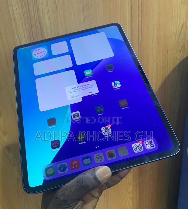 Apple iPad Pro 13 (2024) 512 GB Black photo 2