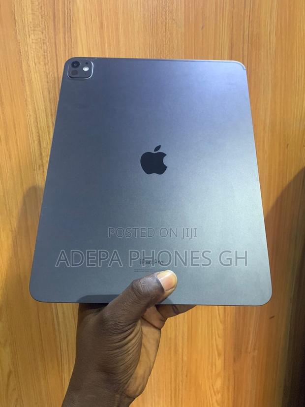 Apple iPad Pro 13 (2024) 512 GB Black
