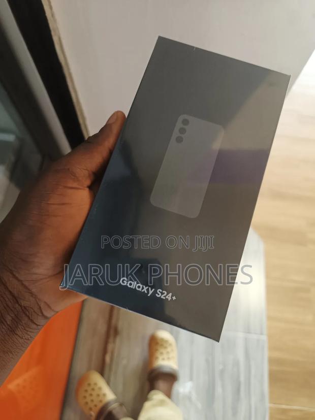 New Samsung Galaxy S24 Plus 256 GB Purple photo 2