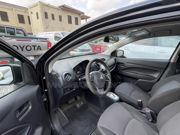 Mitsubishi Mirage ES 2018 Black