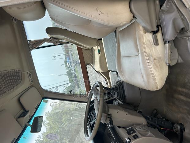 Toyota Coaster 2018 Silver