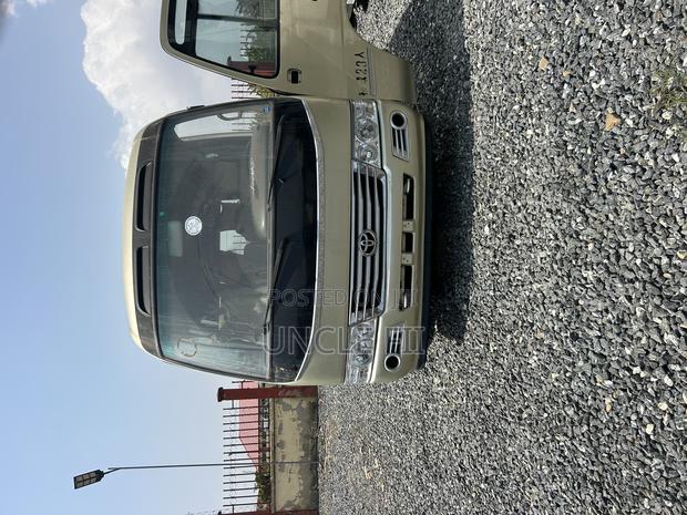 Toyota Coaster 2018 Silver