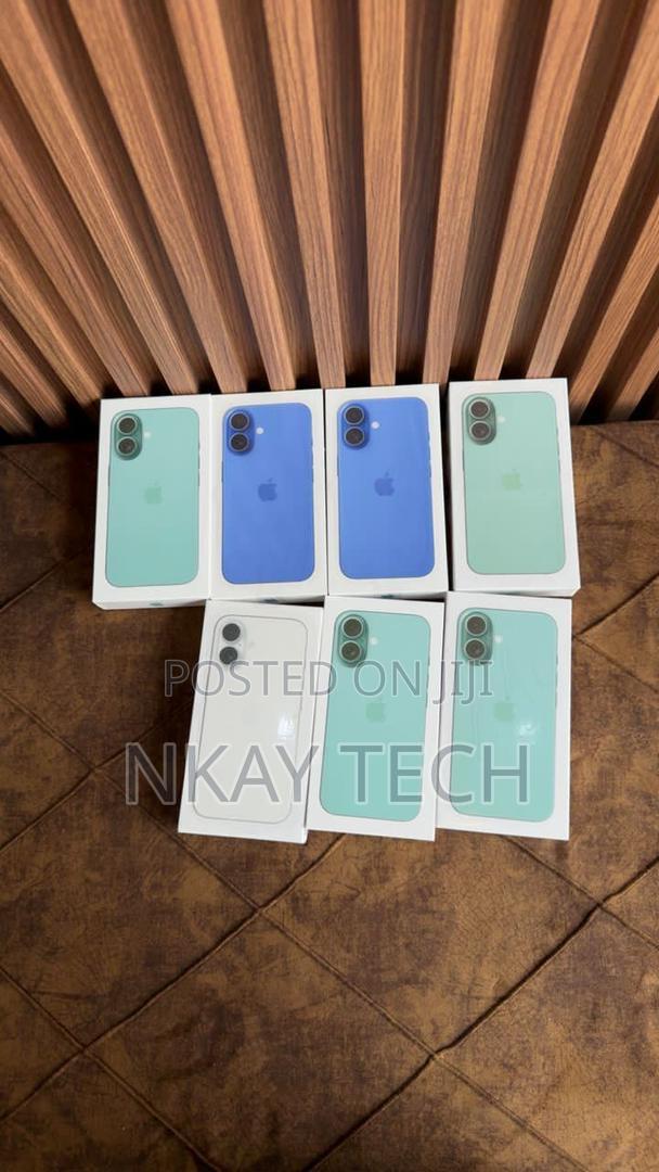 New Apple iPhone 16 128 GB photo 2