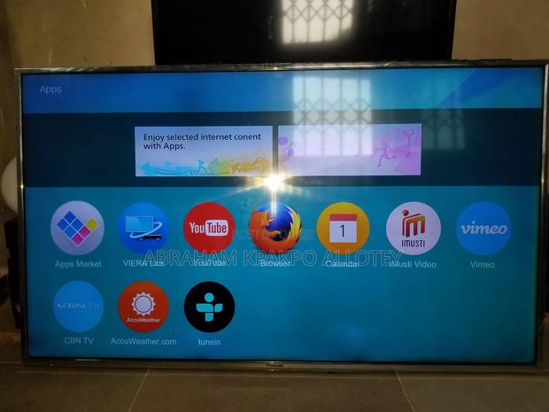 Panasonic 55" Tv · Photo 1