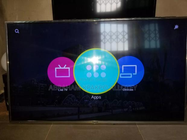 Panasonic 55" Tv · Photo 3