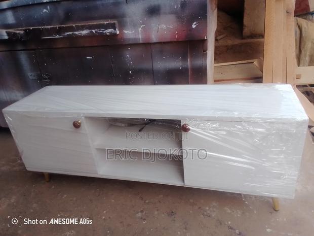 Furniture Cabinet · Photo 4