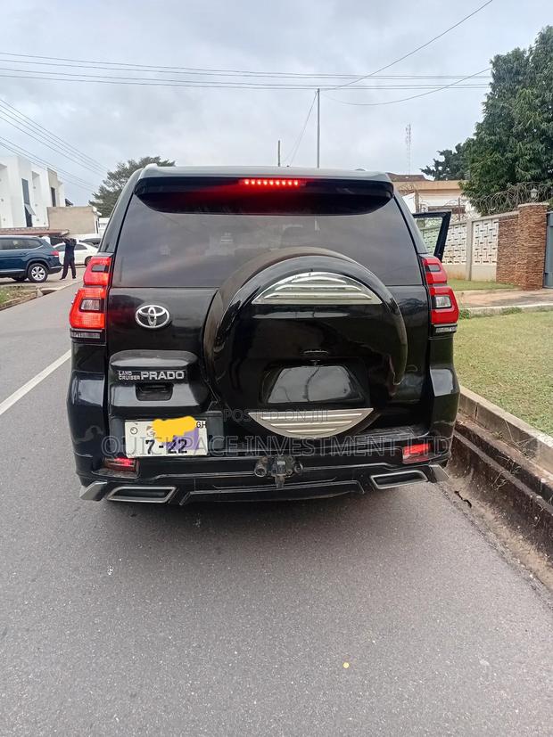 Toyota Land Cruiser Prado 2.7 i 2012 Black