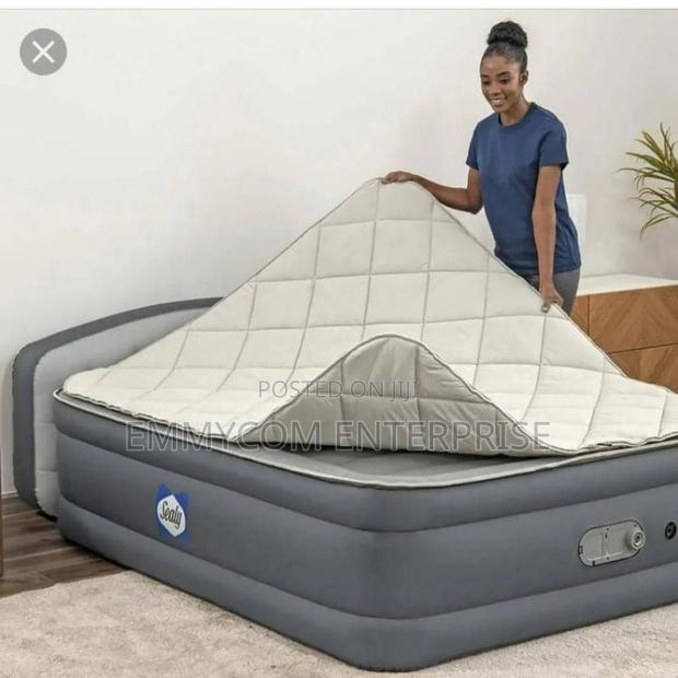 Queen Size Alwayzaire Air Bed Mattress With Inbuilt Electric Pump