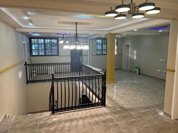 10bdrm House in Prime Tema for sale photo 4
