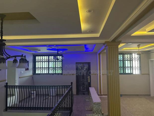 10bdrm House in Prime Tema for sale photo 13
