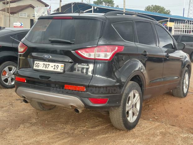 Ford Escape SE 4dr SUV (1.6L 4cyl Turbo 6A) 2015 Black