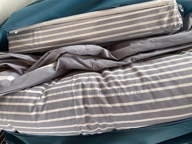 Premium 300-thread Count Pure Cotton King Size Removable Duvet Set photo 3
