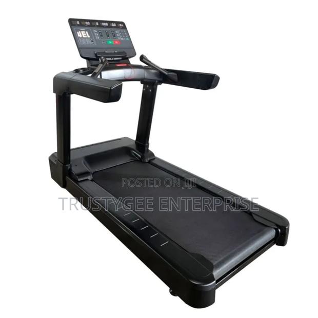 Commercial Treadmill photo 4
