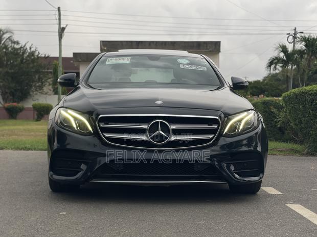 Mercedes-Benz E300 4Matic AWD Sedan (2.0L 4cyl 9A) 2017 Blue