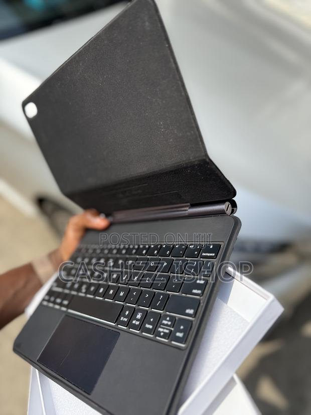 A16 Keyboard photo 4