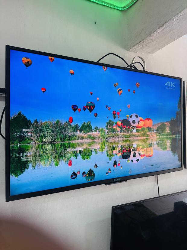 50inches Full Digital Satellite Android Sony Tv ( Tiny Line On Screen) photo 4