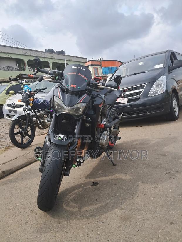 Kawasaki Z900 2019 Black · Photo 3