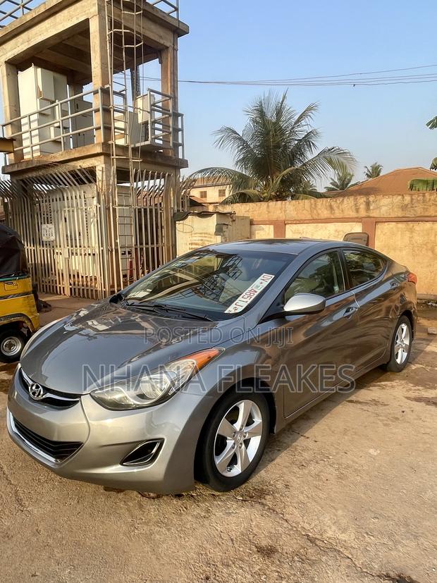 Hyundai Elantra 2013 Gray