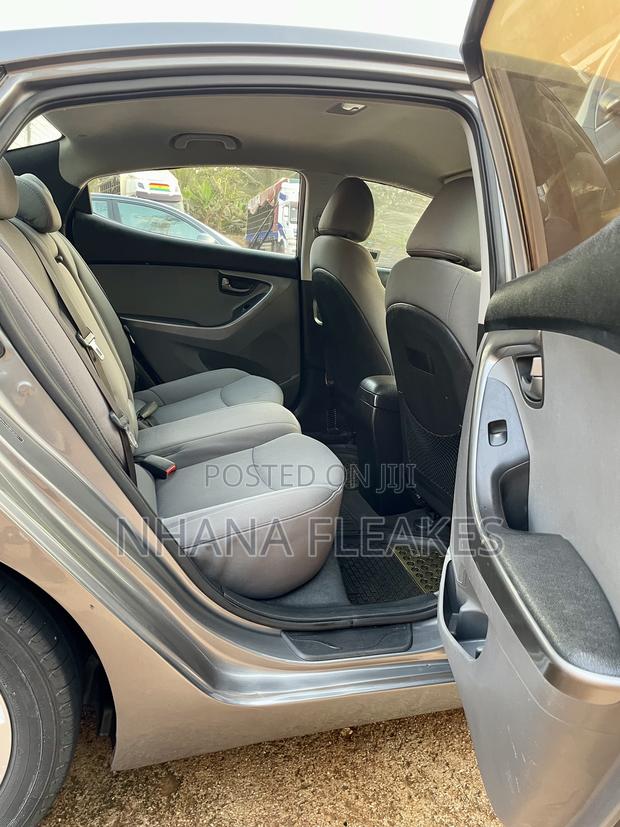 Hyundai Elantra 2013 Gray