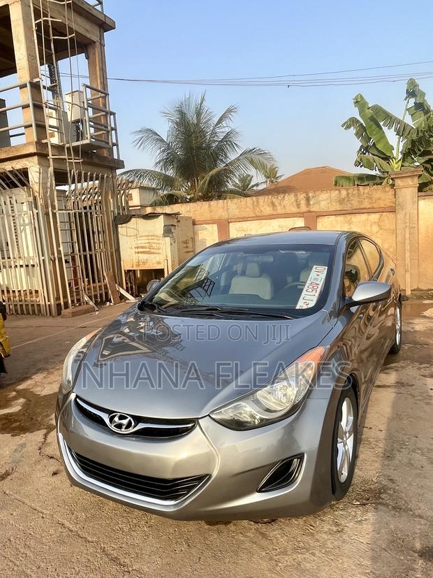 Hyundai Elantra 2013 Gray