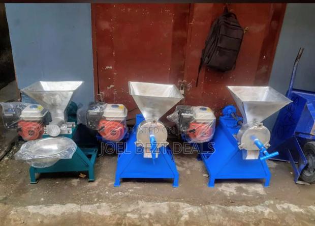 Commercial Pepper Tomatoes Onions Grinding Machine With Electric Motor