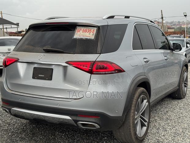 Mercedes-Benz GLE-Class GLE 350e 4MATIC 2022 Silver