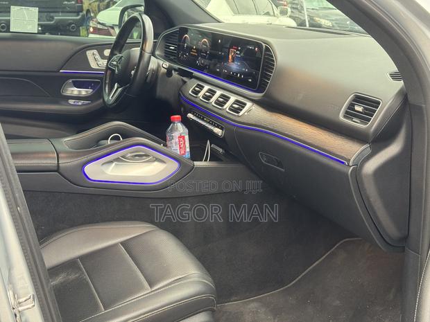 Mercedes-Benz GLE-Class GLE 350e 4MATIC 2022 Silver