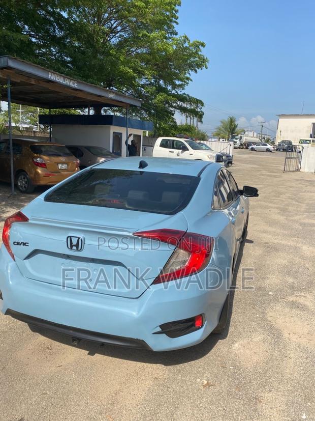 Honda Civic 2017 Blue