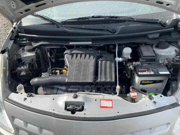 Nissan Pixo 1.0 FWD 2013 Silver