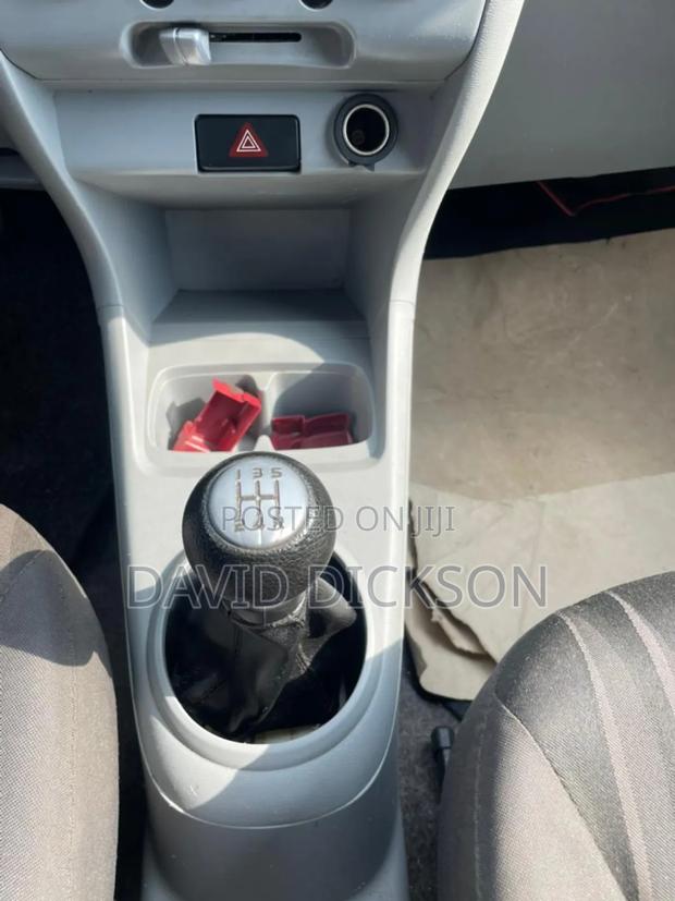 Nissan Pixo 1.0 FWD 2013 Silver