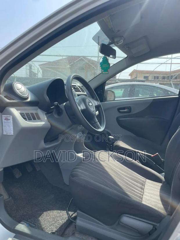 Nissan Pixo 1.0 FWD 2013 Silver