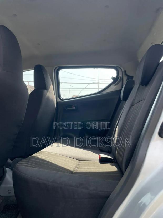 Nissan Pixo 1.0 FWD 2013 Silver