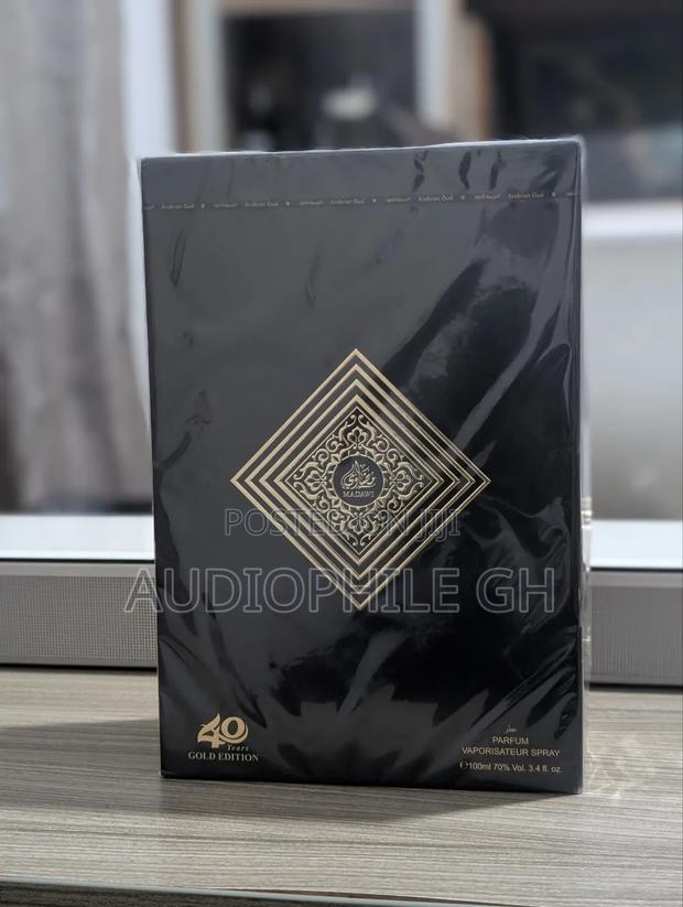 Arabian Oud Madawi 40 Years Gold Edition Perfume · Photo 4