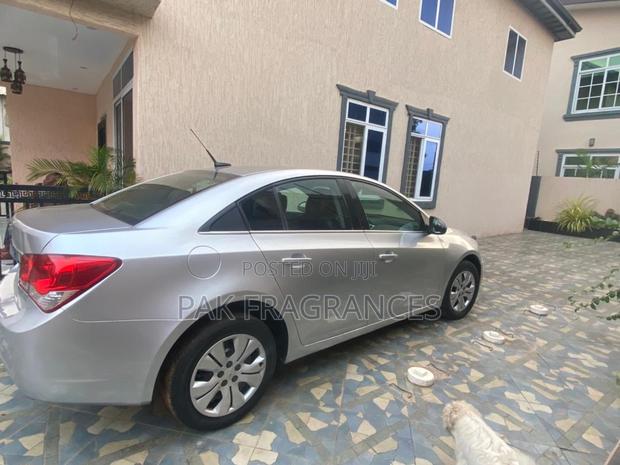 Chevrolet Cruze LS 4dr Sedan (1.8L 4cyl 6A) 2014 Silver